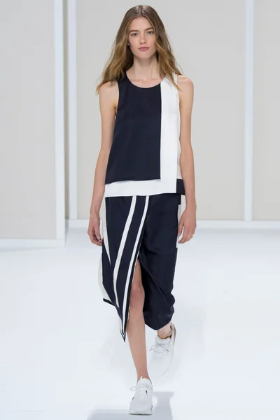 Look 26